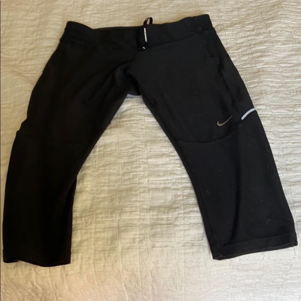 Nike Dri-fit cropped running pants
